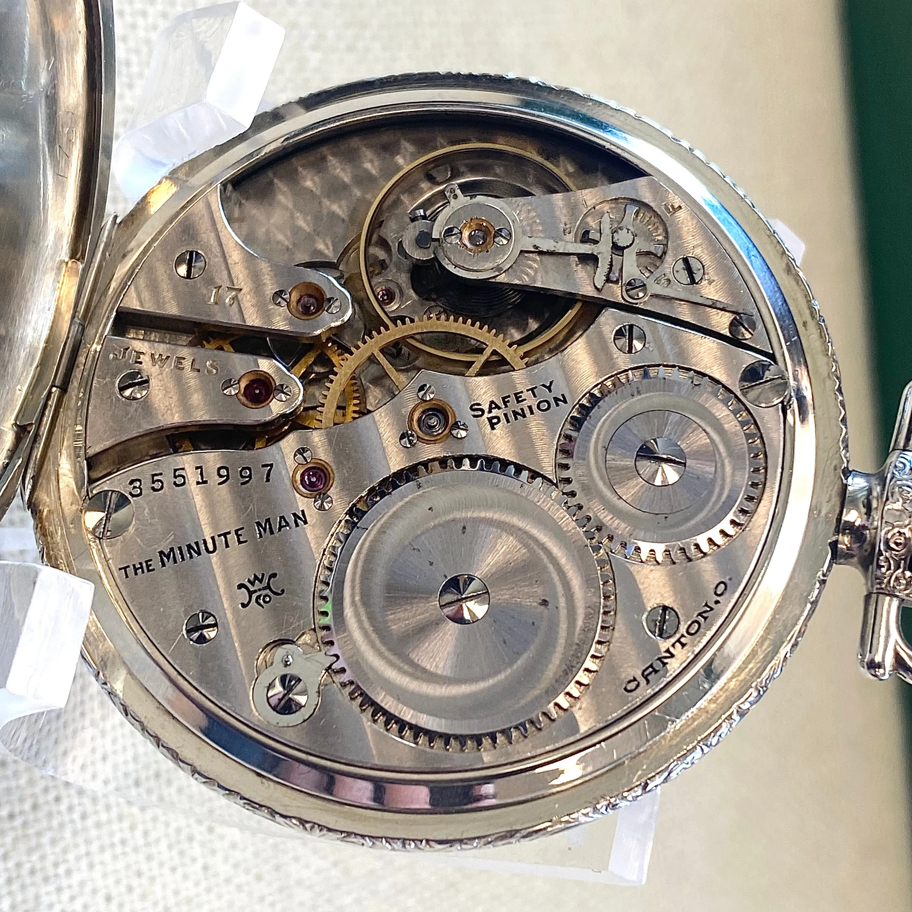 1916 DUBER - HAMPDEN Dress Pocket Watch Grade "The Minute Man" 17 Jewels 12s Openface Engraved Decorative 14K White G.F.