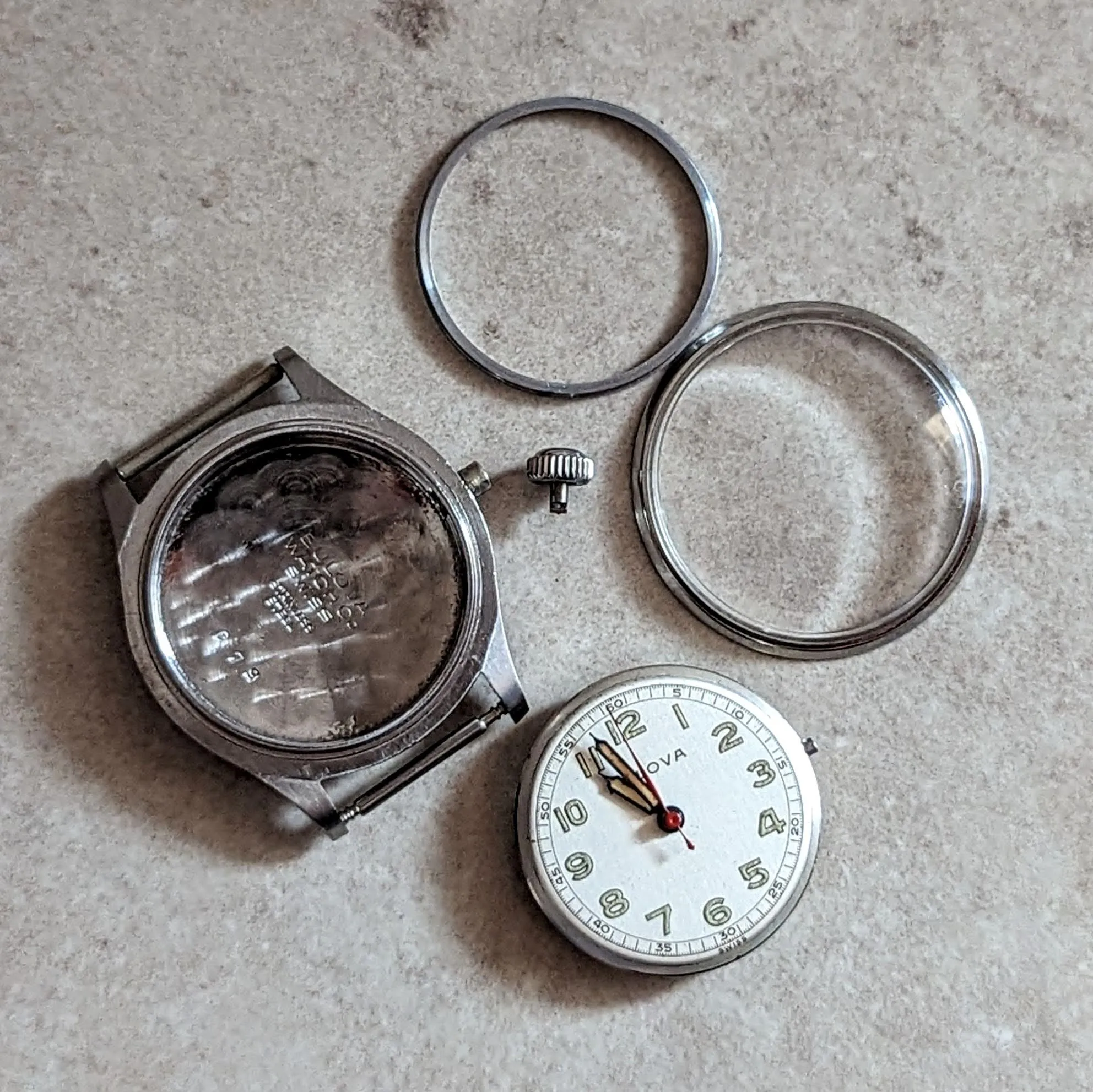 1945 BULOVA Watertite Military Wristwatch 17 Jewels 29mm Swiss Made Watch