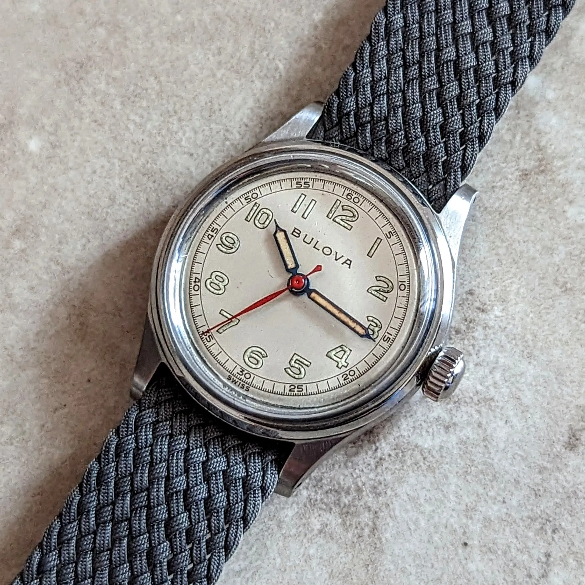 1945 BULOVA Watertite Military Wristwatch 17 Jewels 29mm Swiss Made Watch