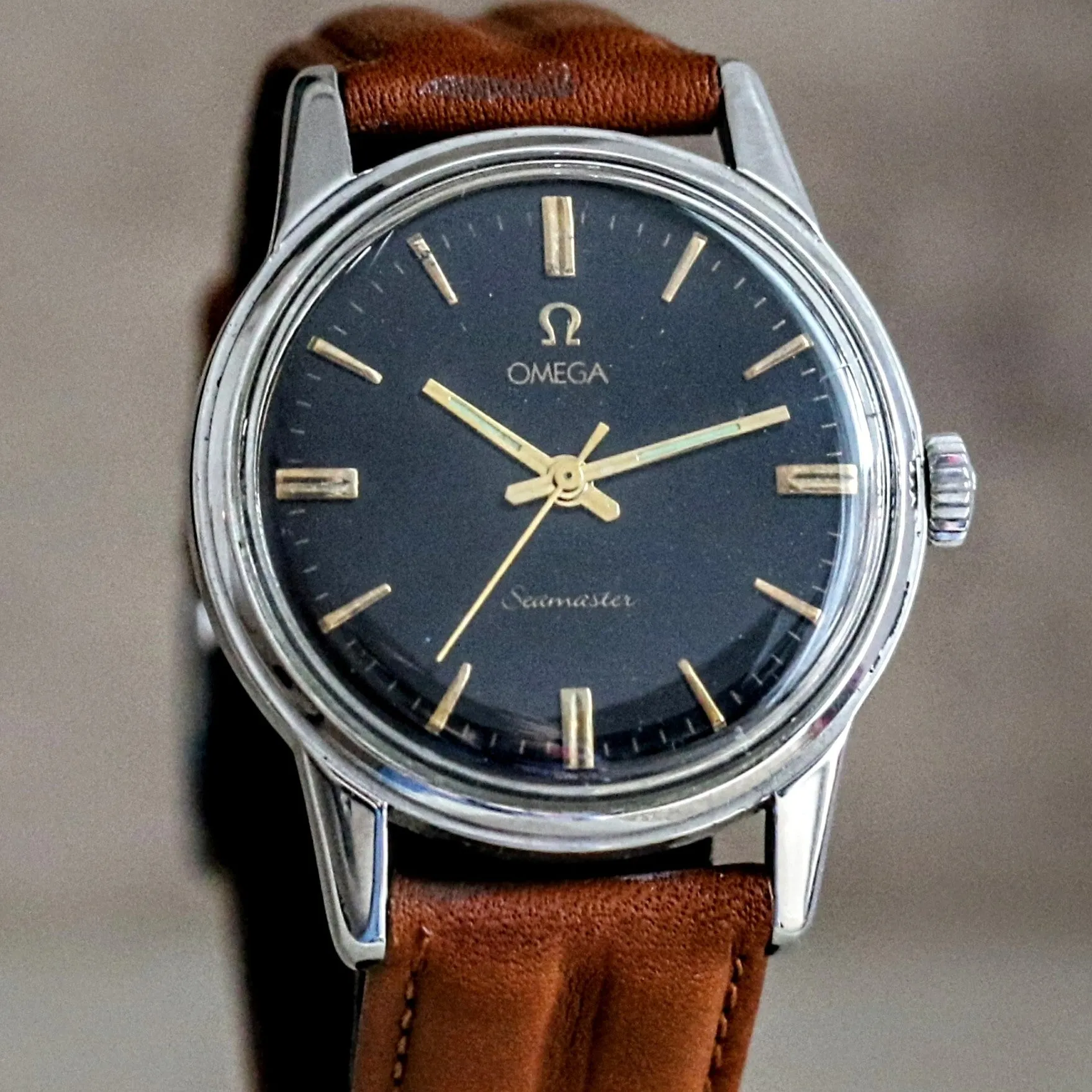 1948 OMEGA Seamaster Wristwatch Cal. 285 Vintage Watch Ref. 14390-61-SC