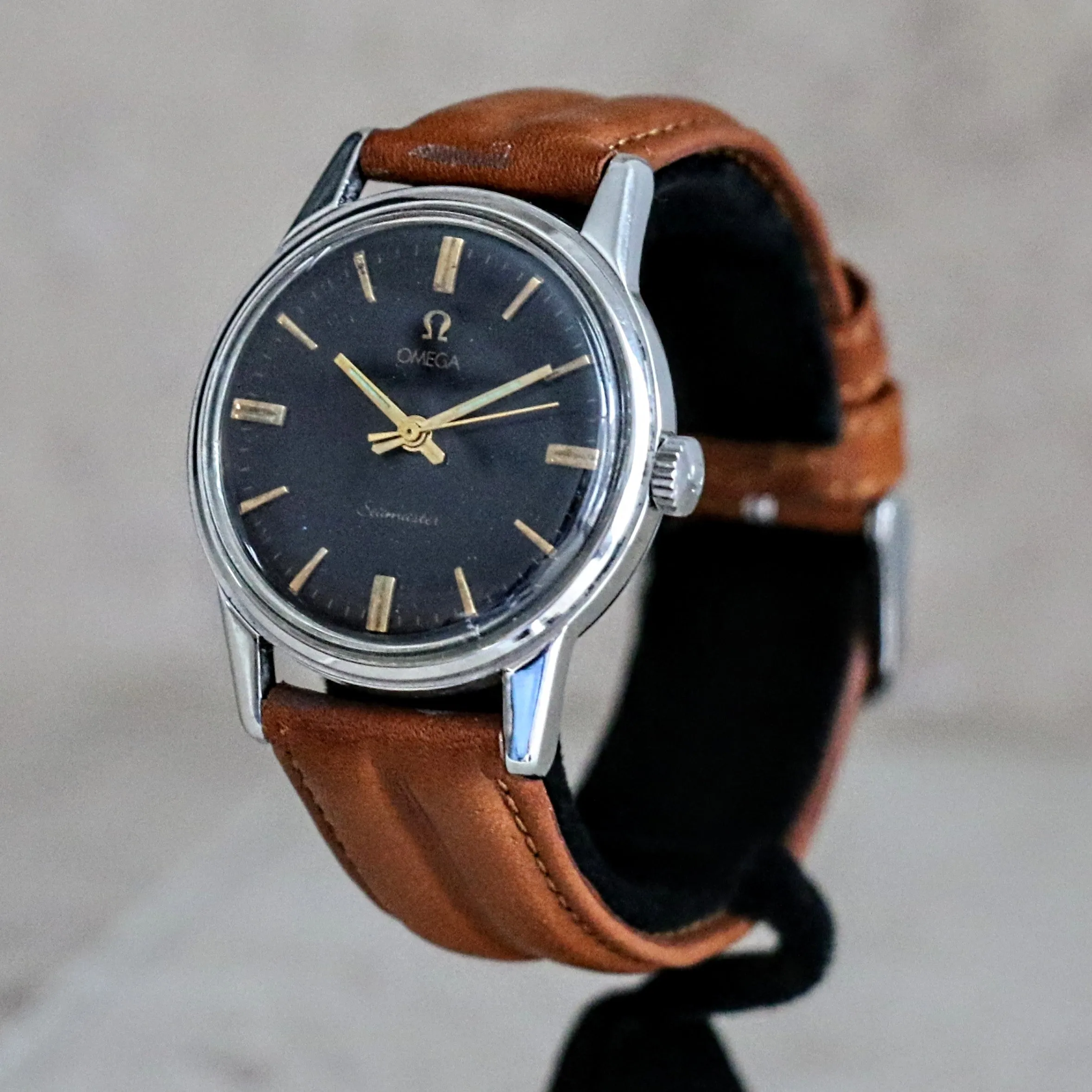 1948 OMEGA Seamaster Wristwatch Cal. 285 Vintage Watch Ref. 14390-61-SC