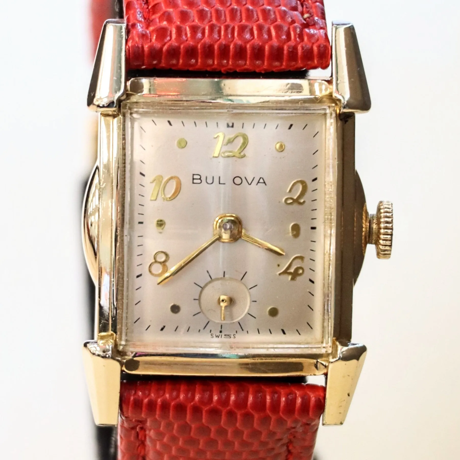 BULOVA 1954 ARDSLEY Watch 17 Jewels Cal. 10BT Fancy Case & Crystal Wristwatch