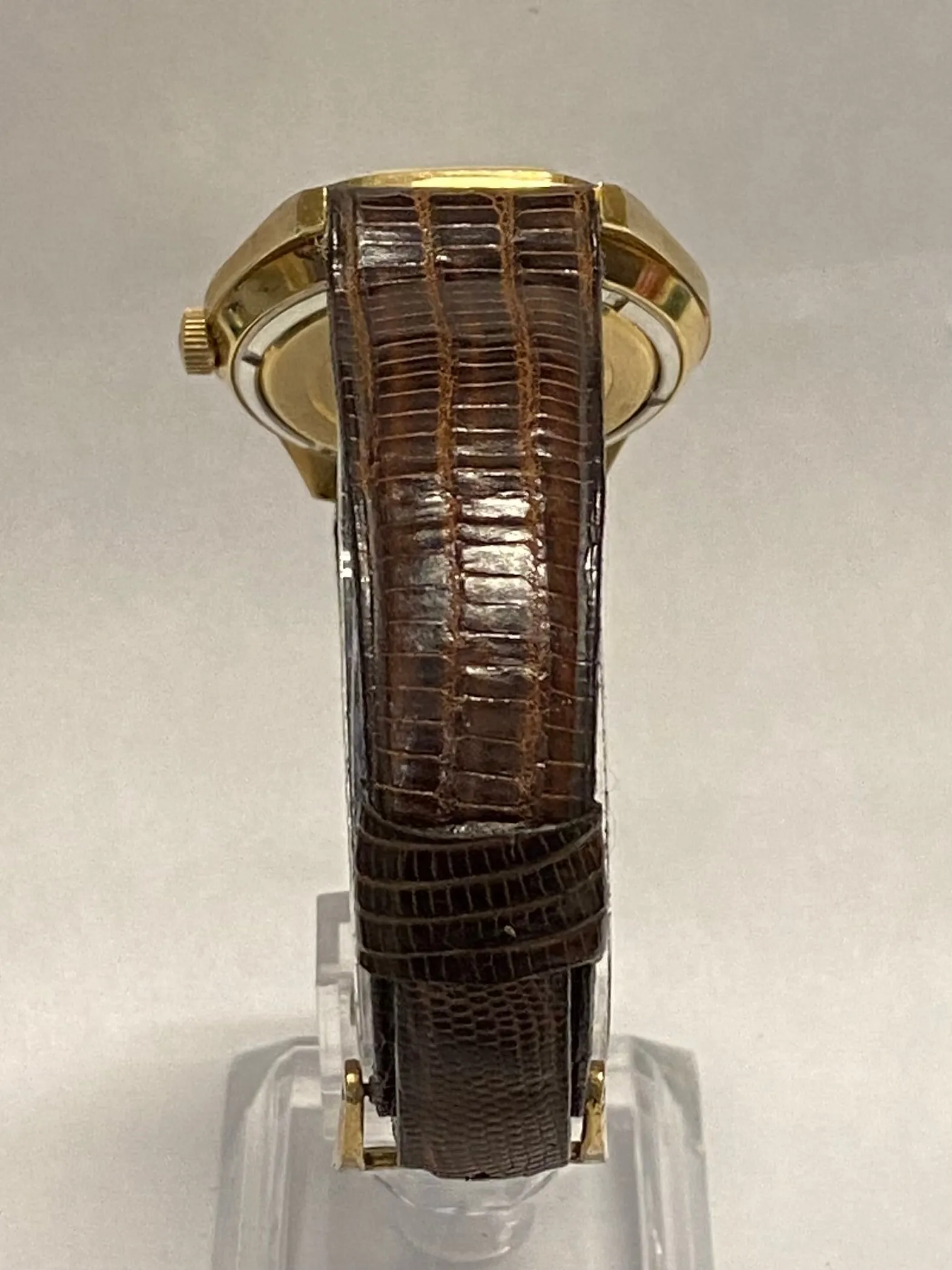 BULOVA Accutron Solid Gold Octagonal Case C.1960's Men's Watch- $10K APR w/ COA!