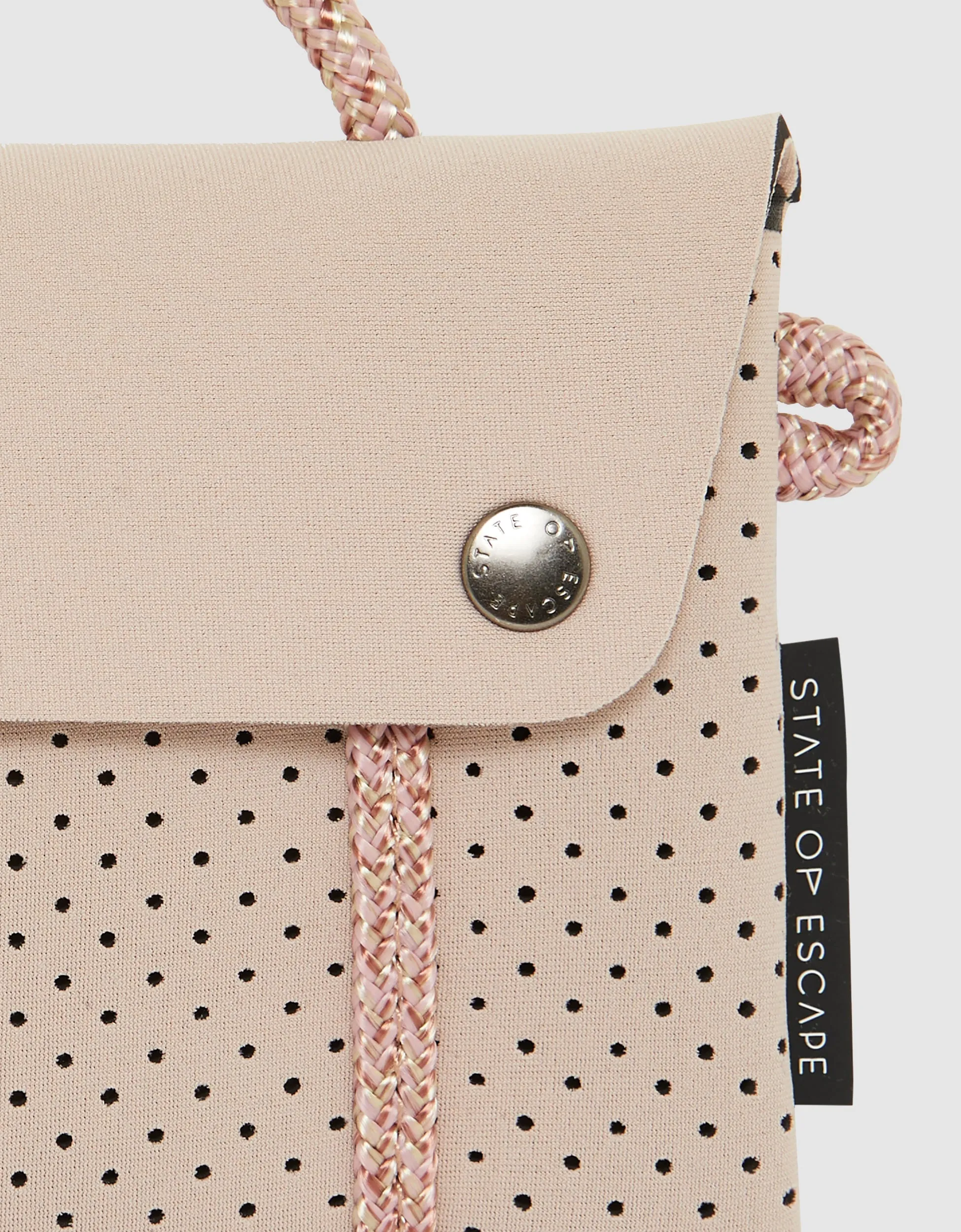 Compass belt bag in blush