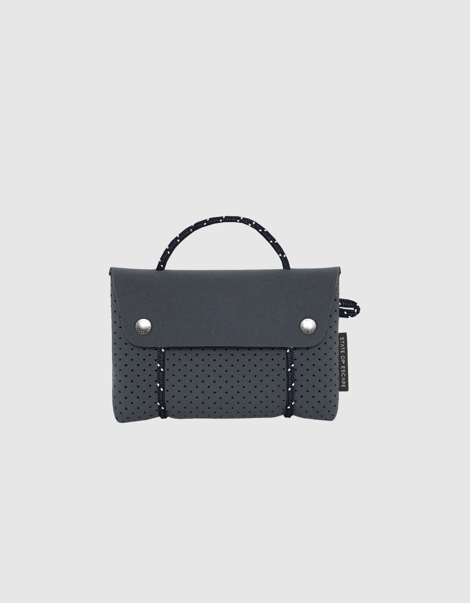 Compass belt bag