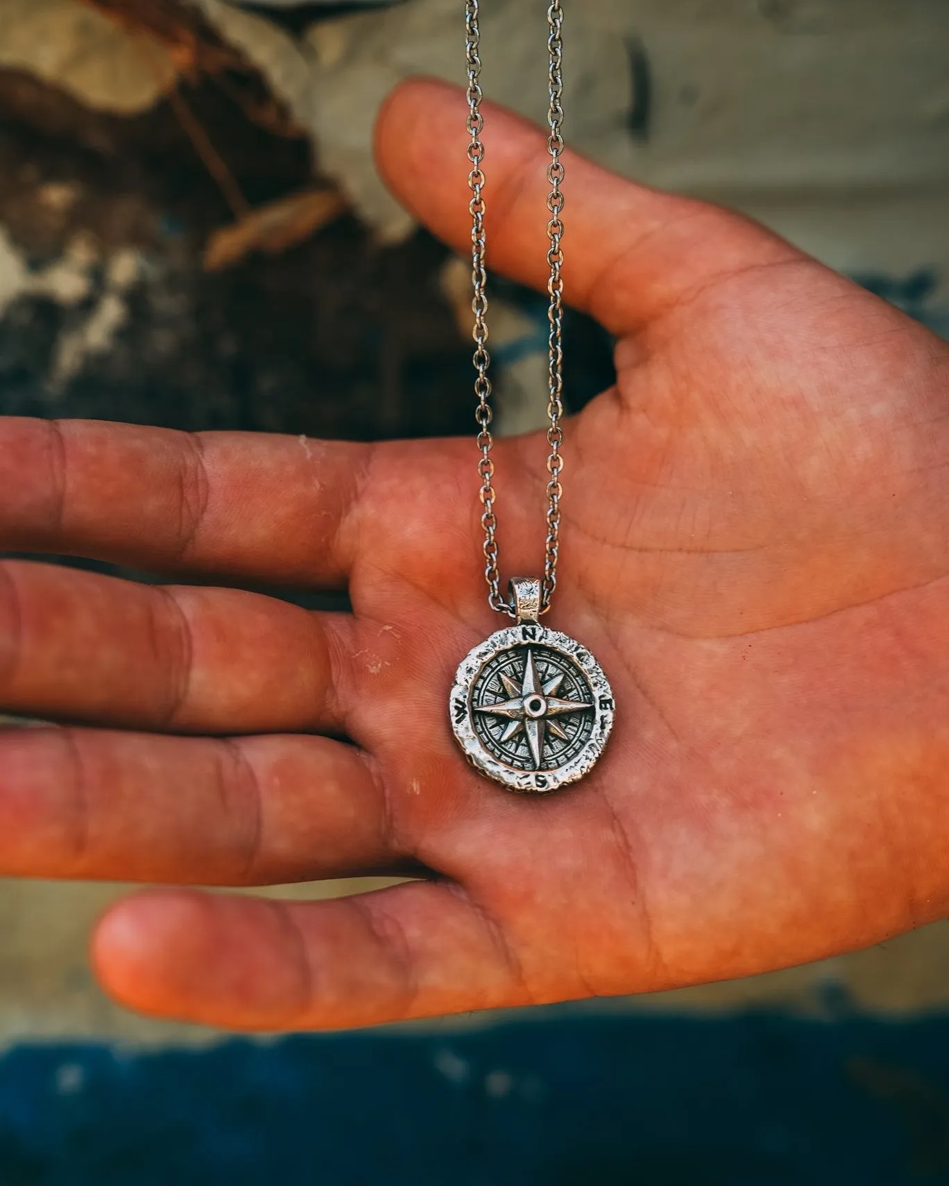 Compass Chain