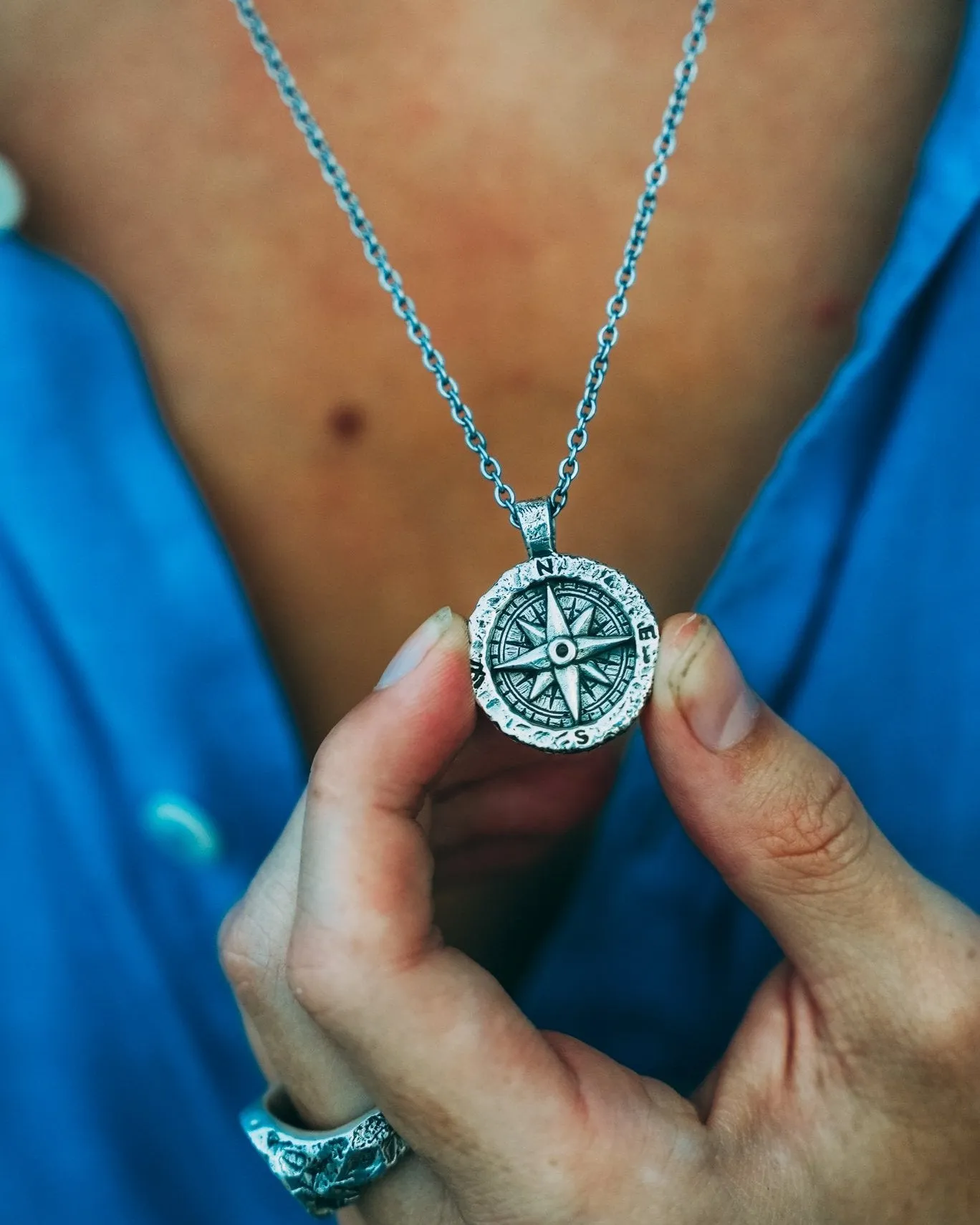 Compass Chain