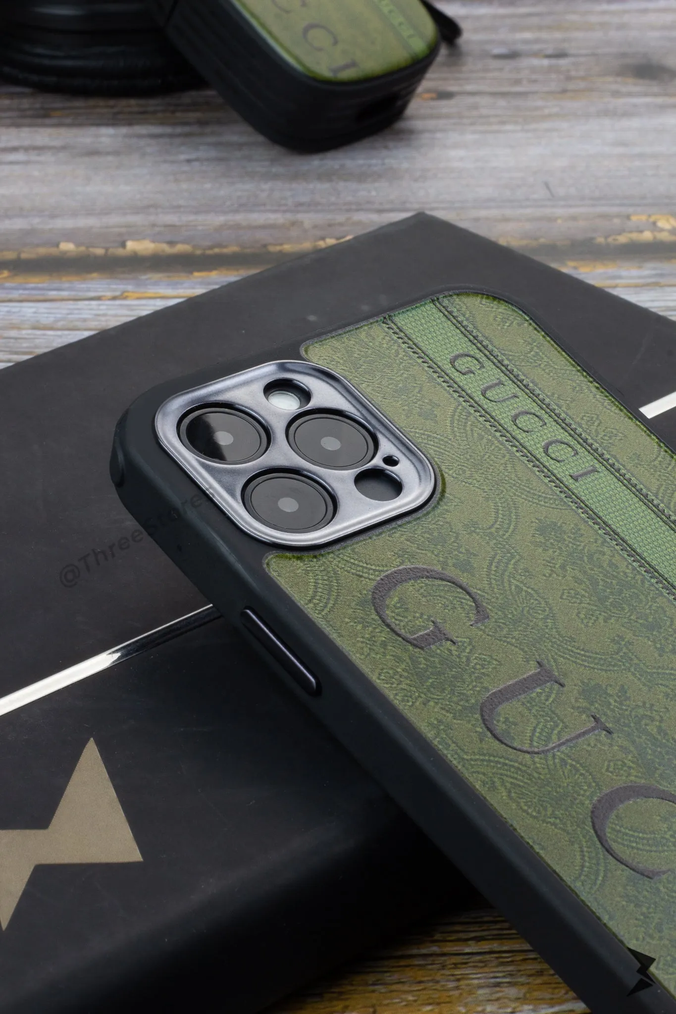 Gucci Silicone Case iPhone 12 Pro