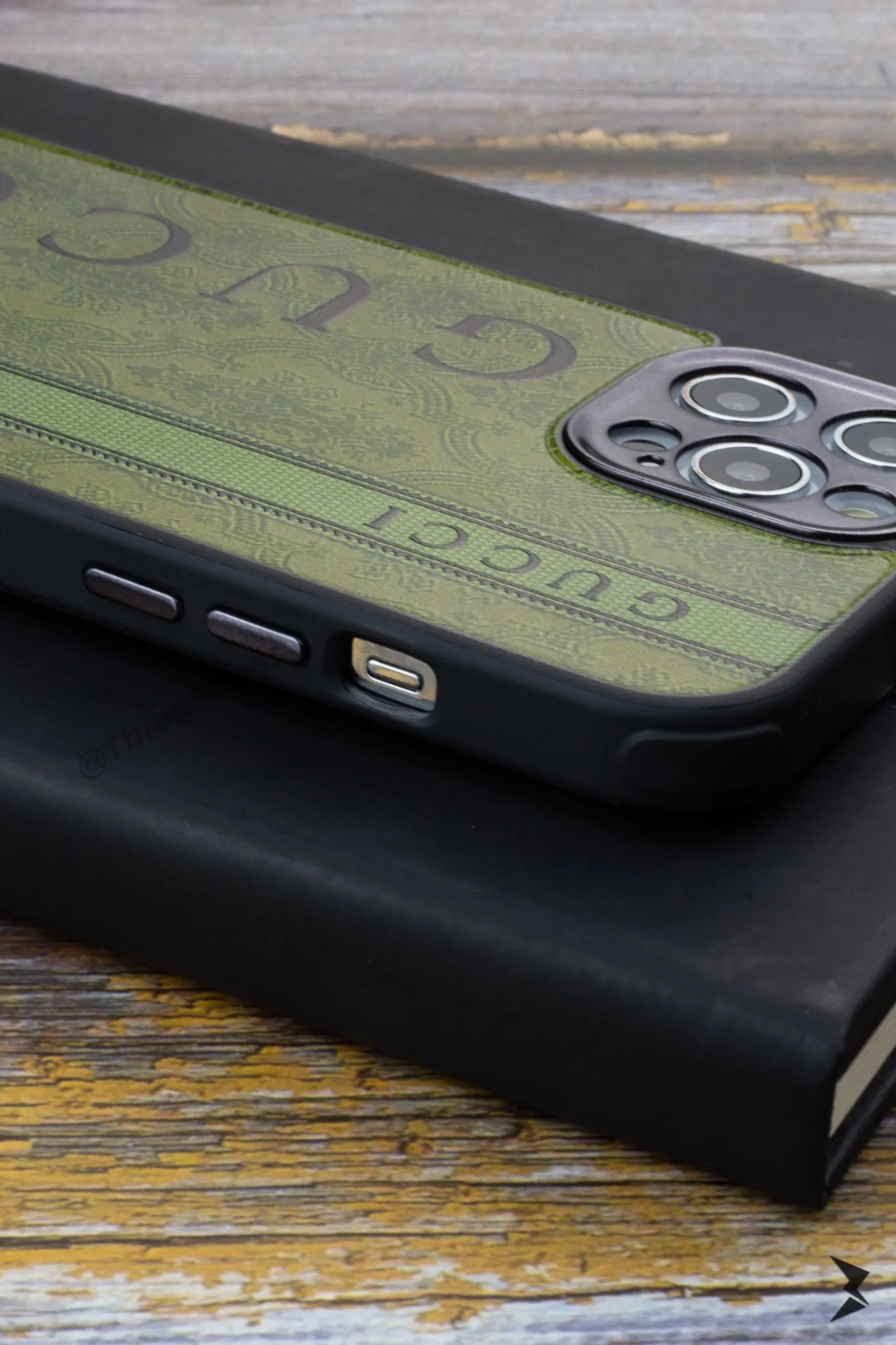 Gucci Silicone Case iPhone 12 Pro