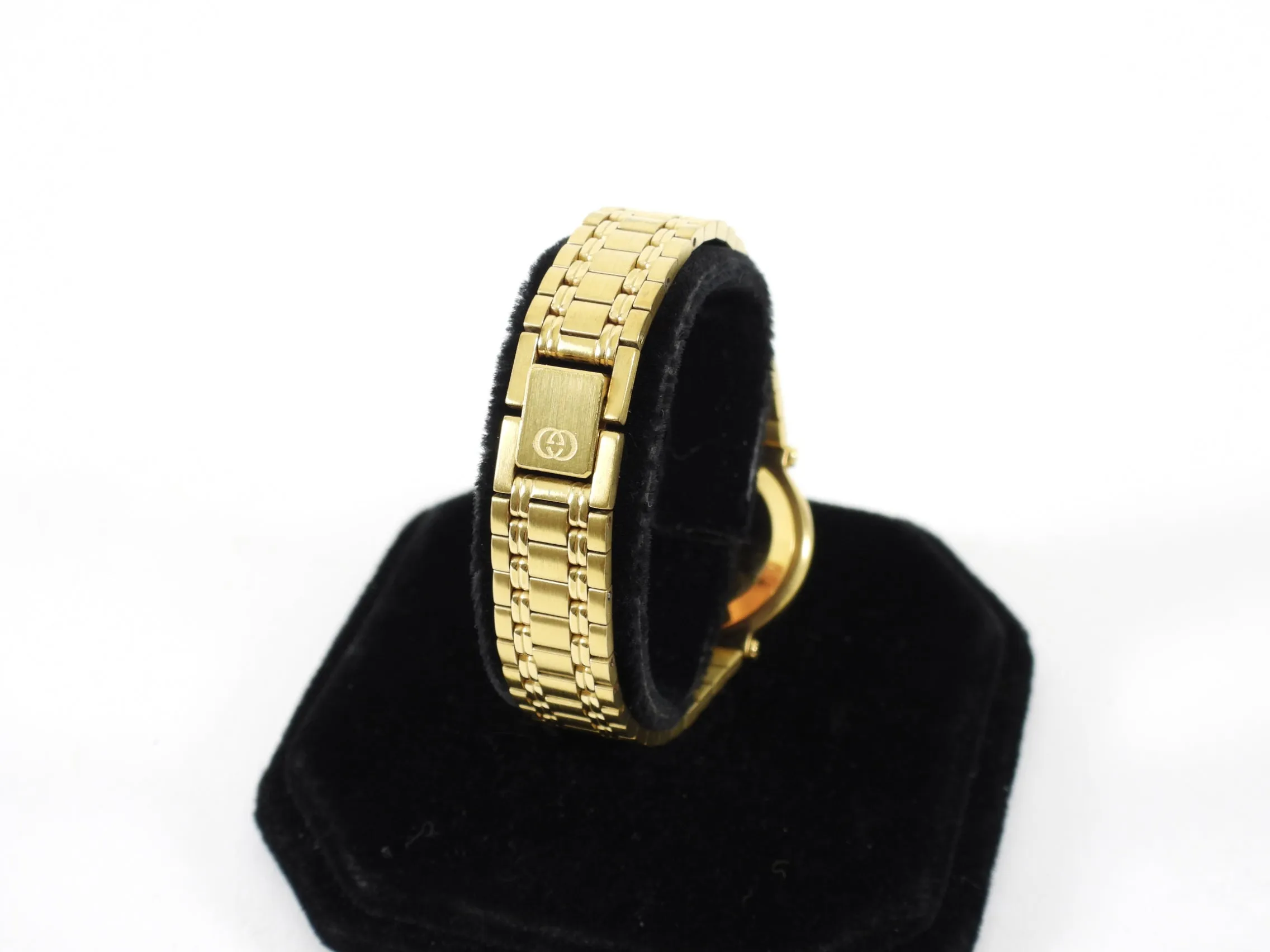 Gucci Vintage Yellow Gold Plated Ladies 9200L Watch