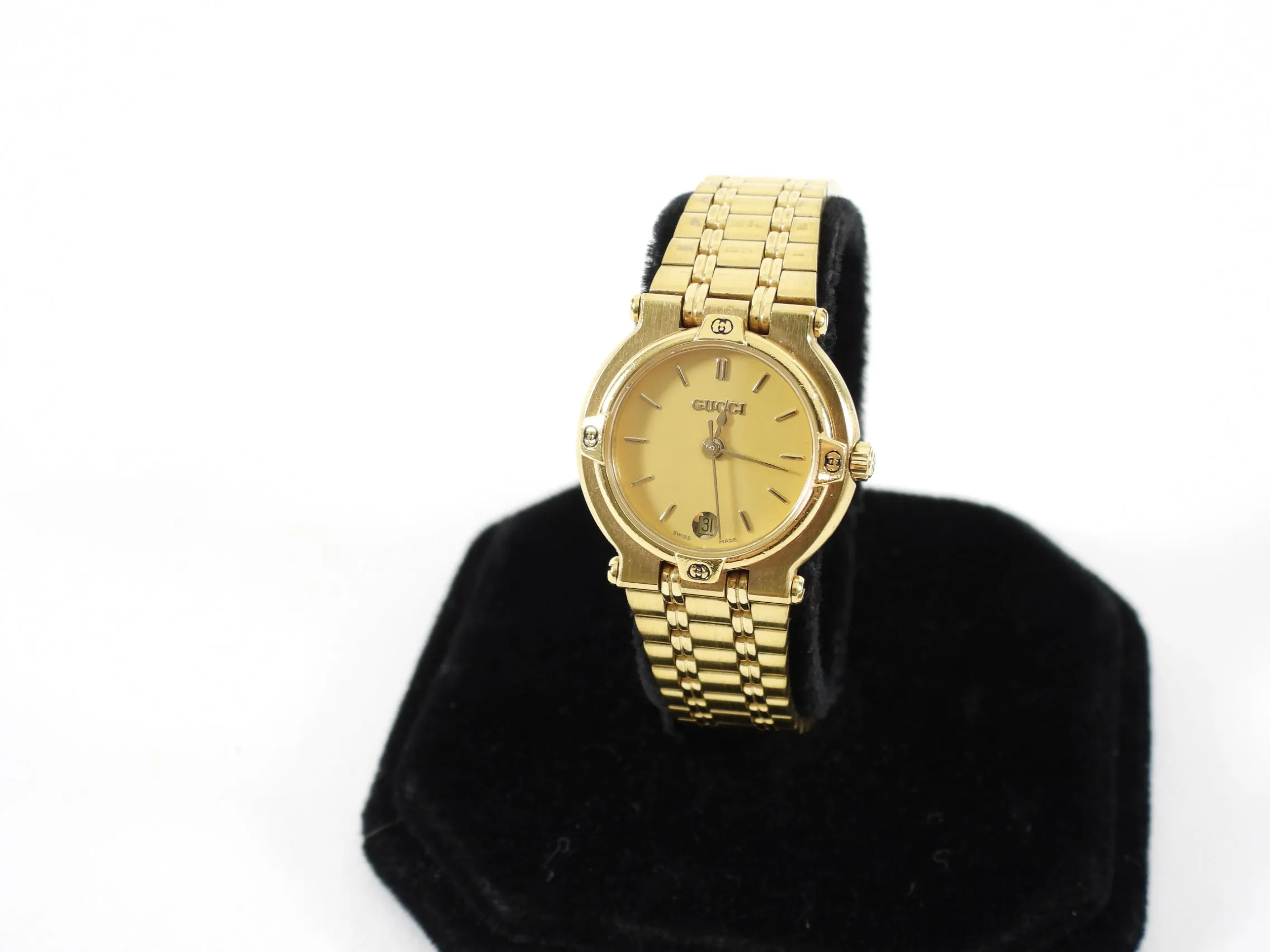 Gucci Vintage Yellow Gold Plated Ladies 9200L Watch
