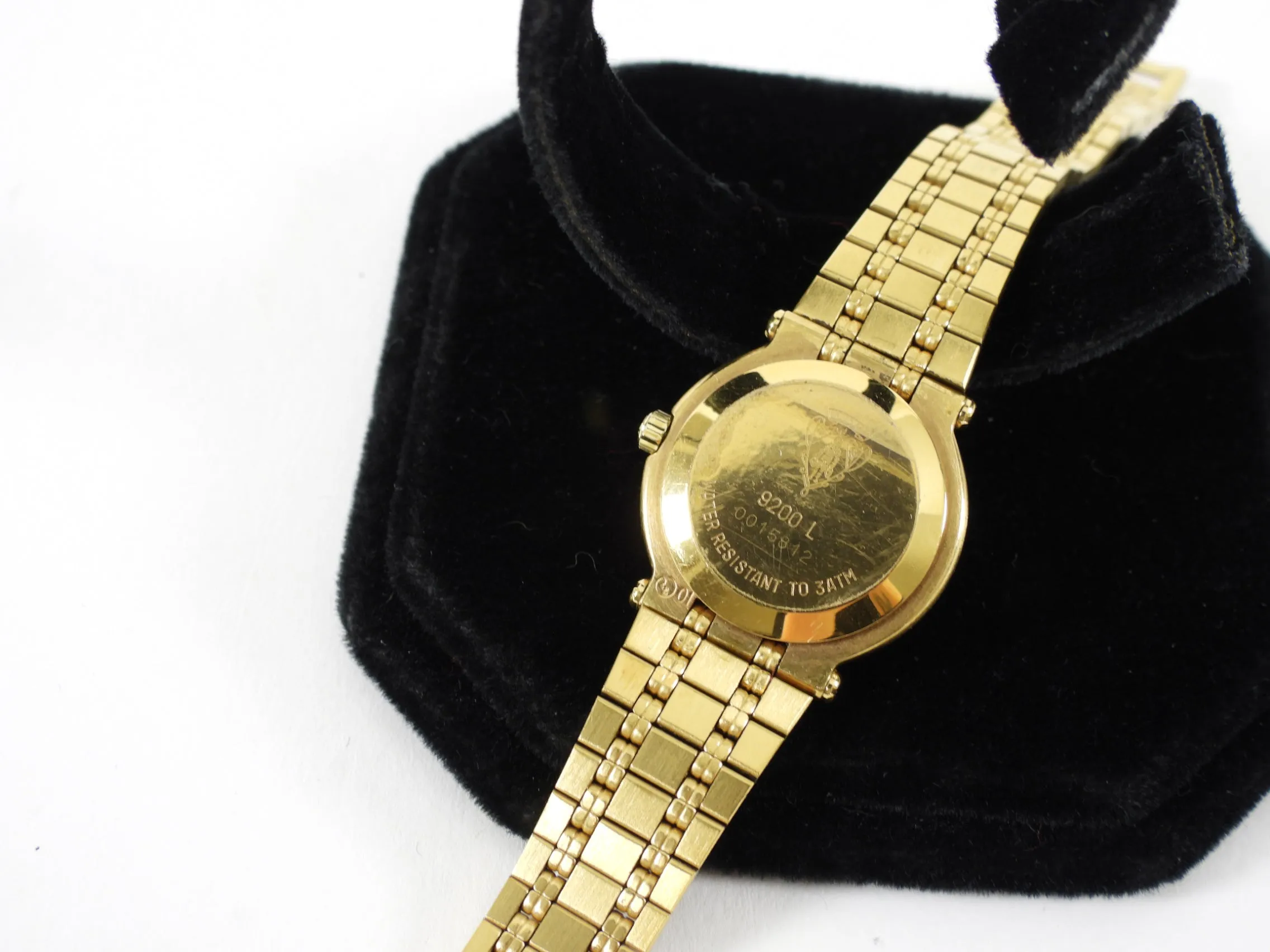 Gucci Vintage Yellow Gold Plated Ladies 9200L Watch
