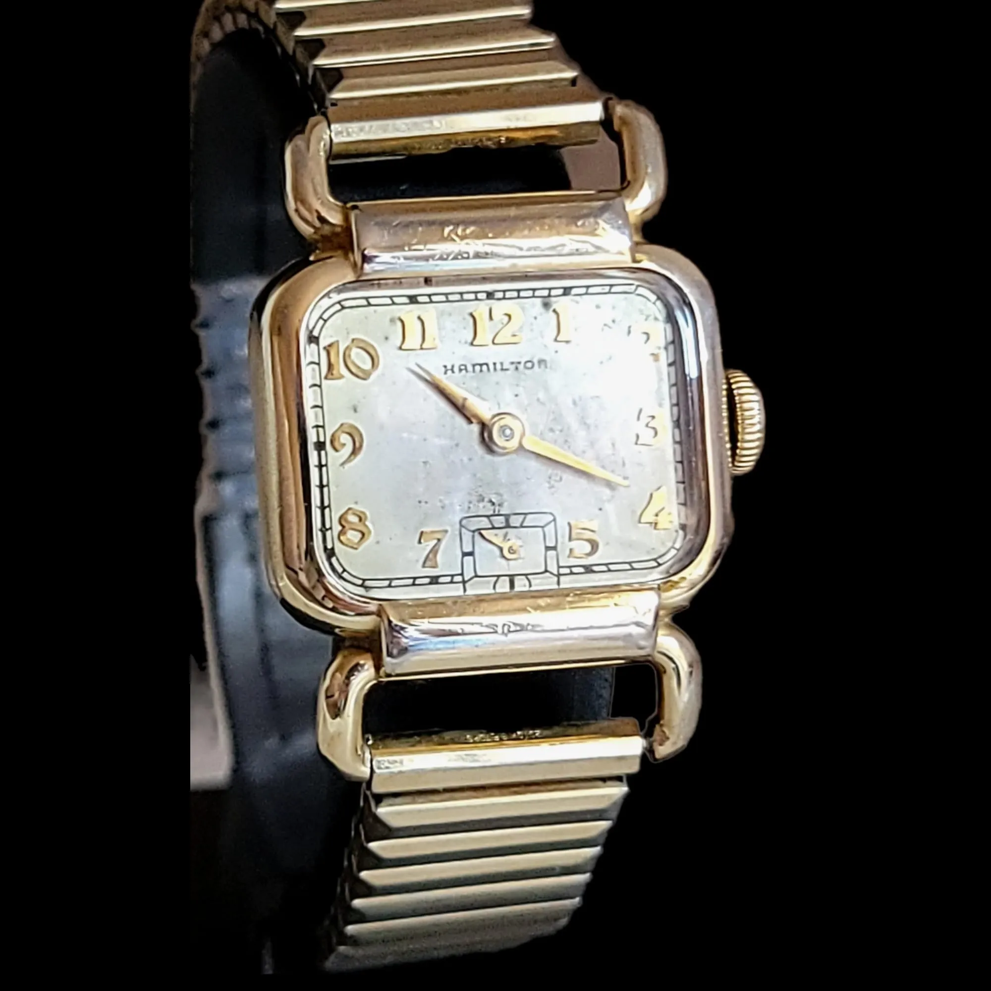 Hamilton 1939 Medwick Watch 17 Jewels Grade 987A U.S.A. Made