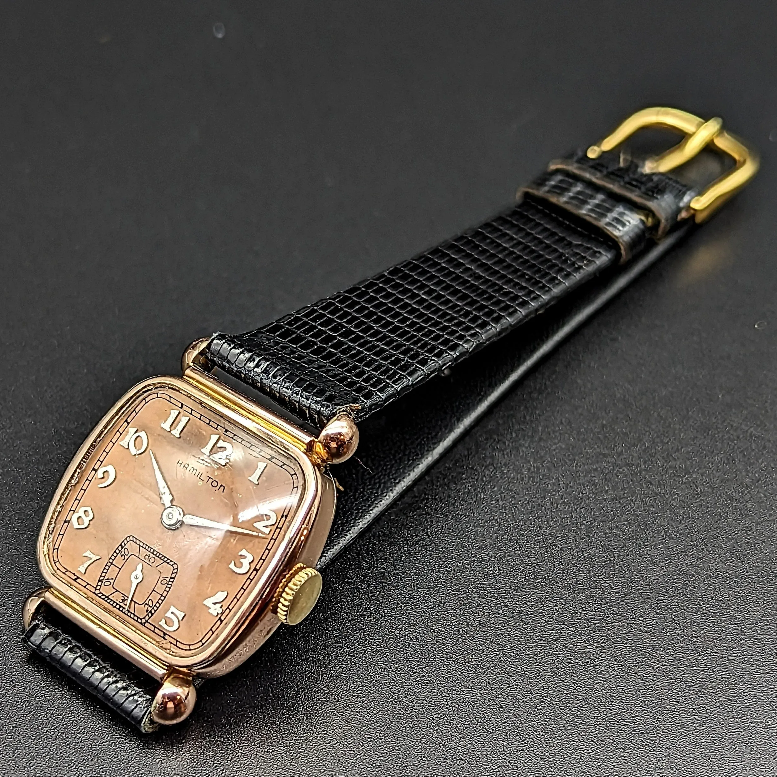 HAMILTON 1941 Coral Martin Wristwatch 17 Jewels Grade 987A  U.S.A. Made Watch