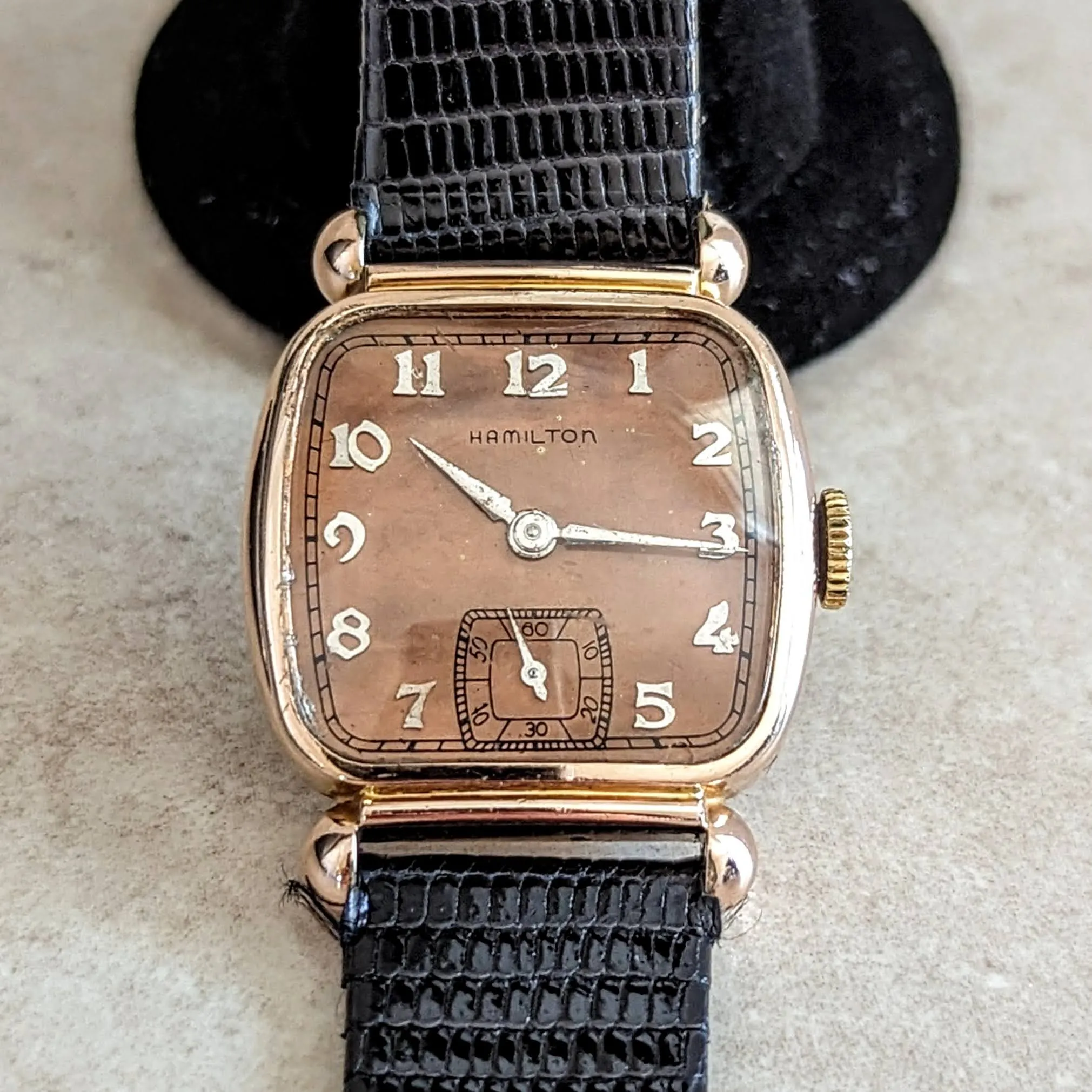 HAMILTON 1941 Coral Martin Wristwatch 17 Jewels Grade 987A  U.S.A. Made Watch