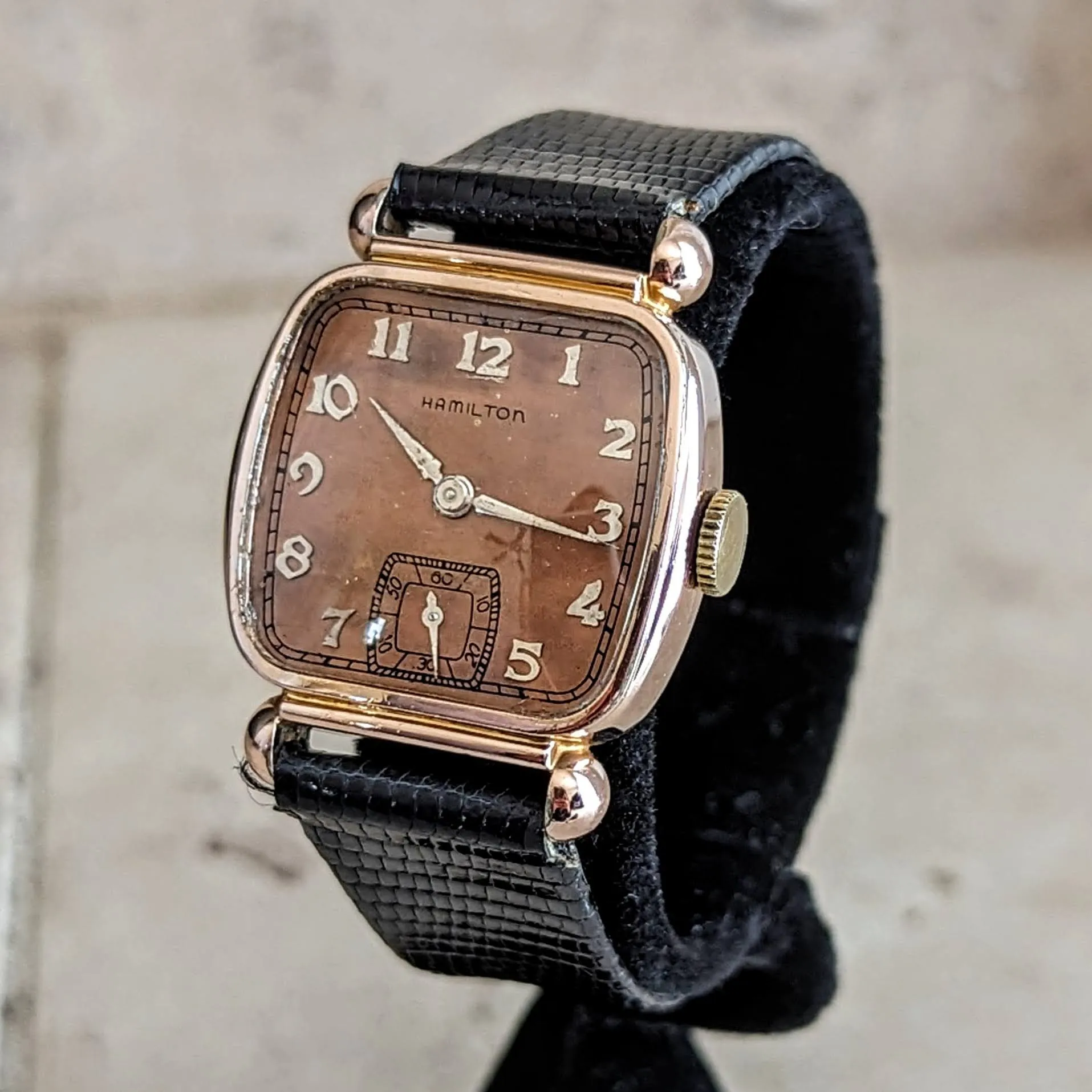 HAMILTON 1941 Coral Martin Wristwatch 17 Jewels Grade 987A  U.S.A. Made Watch