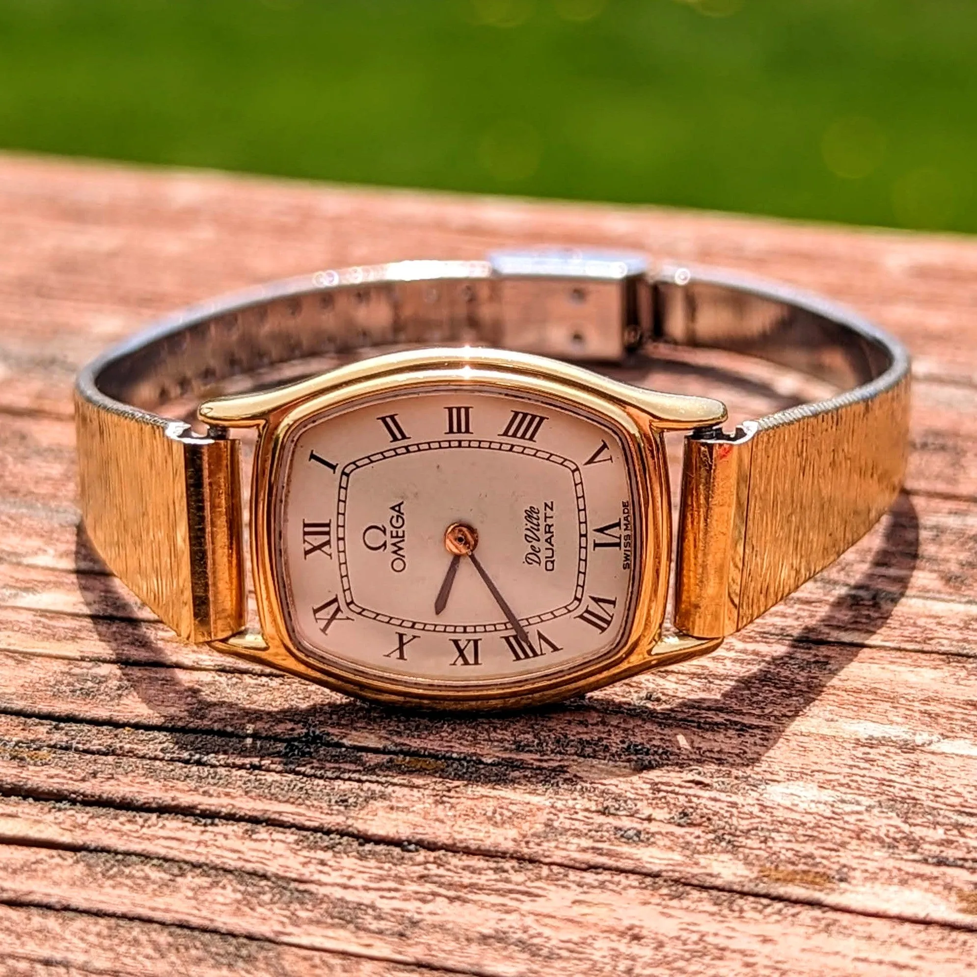 Ladies OMEGA DeVille Dress Wristwatch Ref. 591.0135 Cal. 1387 Vintage Quartz Watch