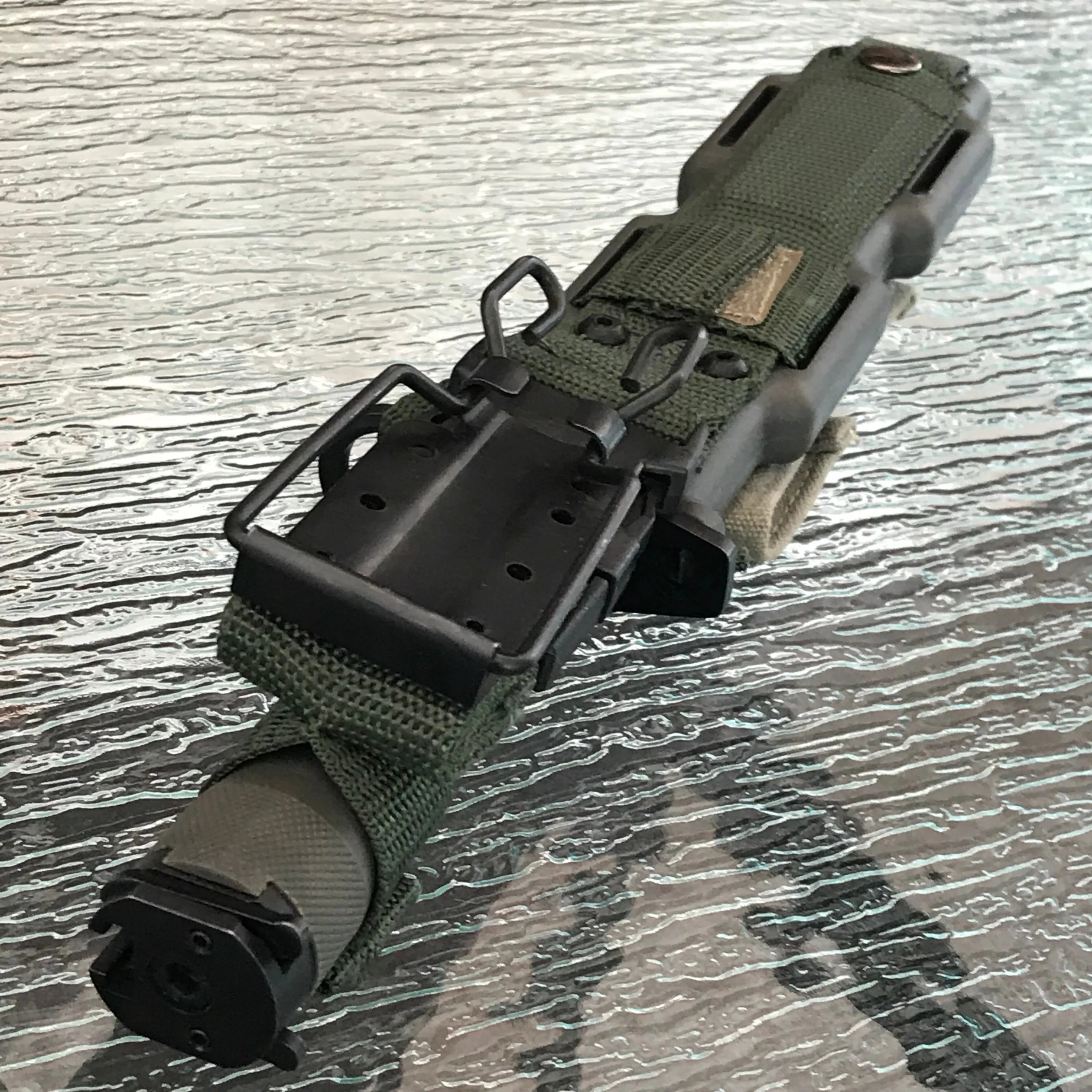 M9 Original Military Full Tang Survival Knife For Sale