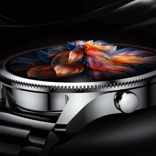 NoiseFit Halo Plus Smartwatch - Cred Friday