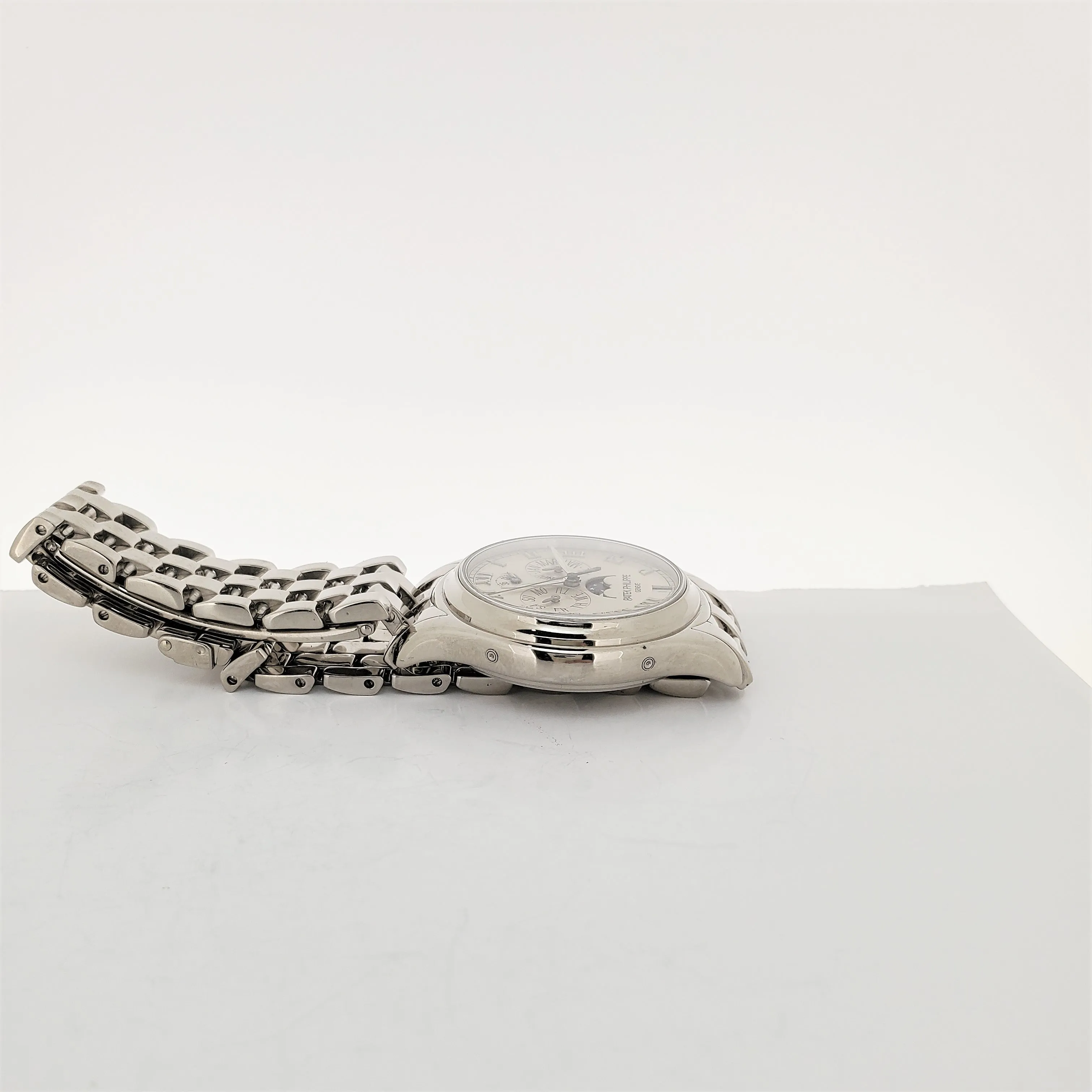 Patek Philippe 5036/1G Annual Calendar Watch in White Gold, Circa 2002