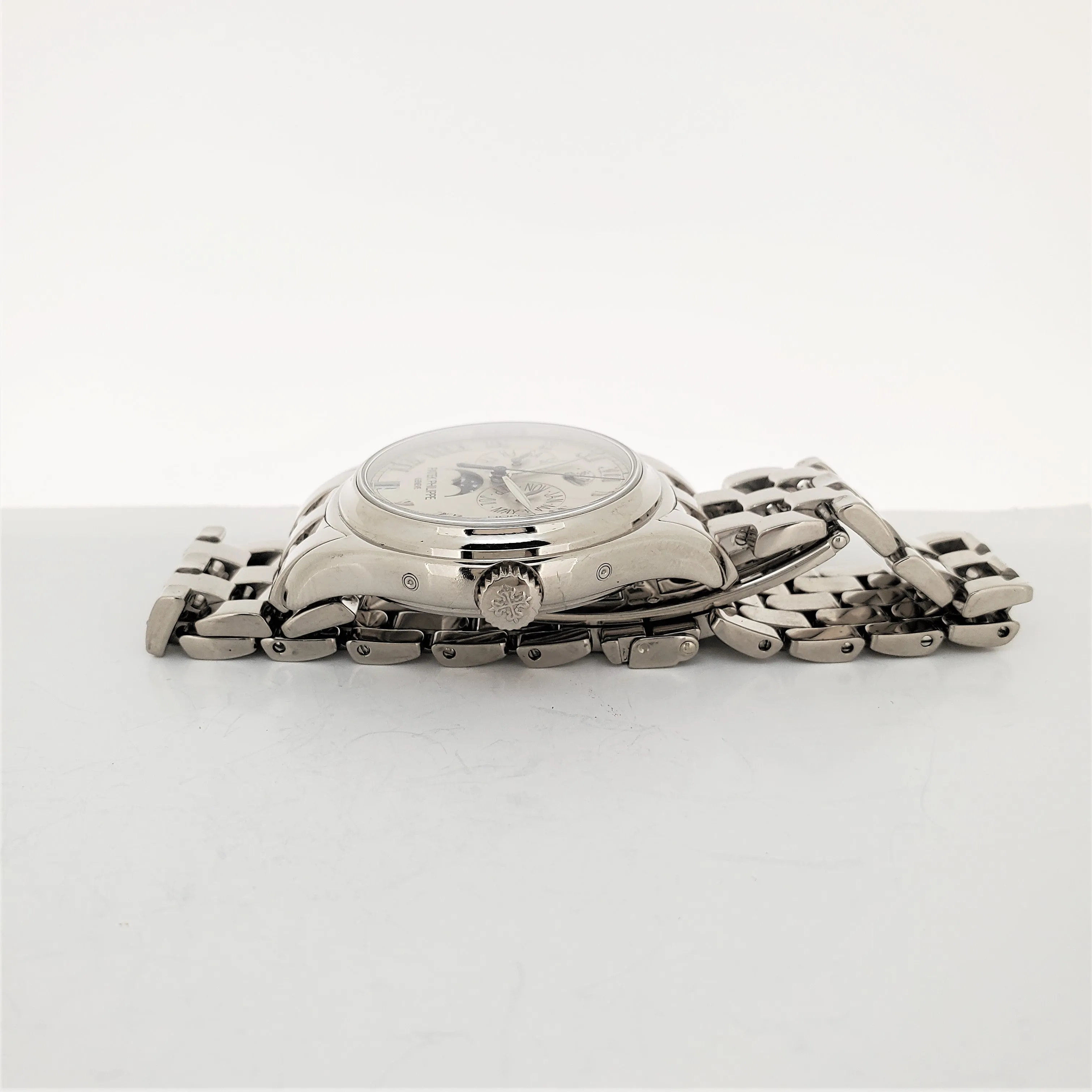 Patek Philippe 5036/1G Annual Calendar Watch in White Gold, Circa 2002