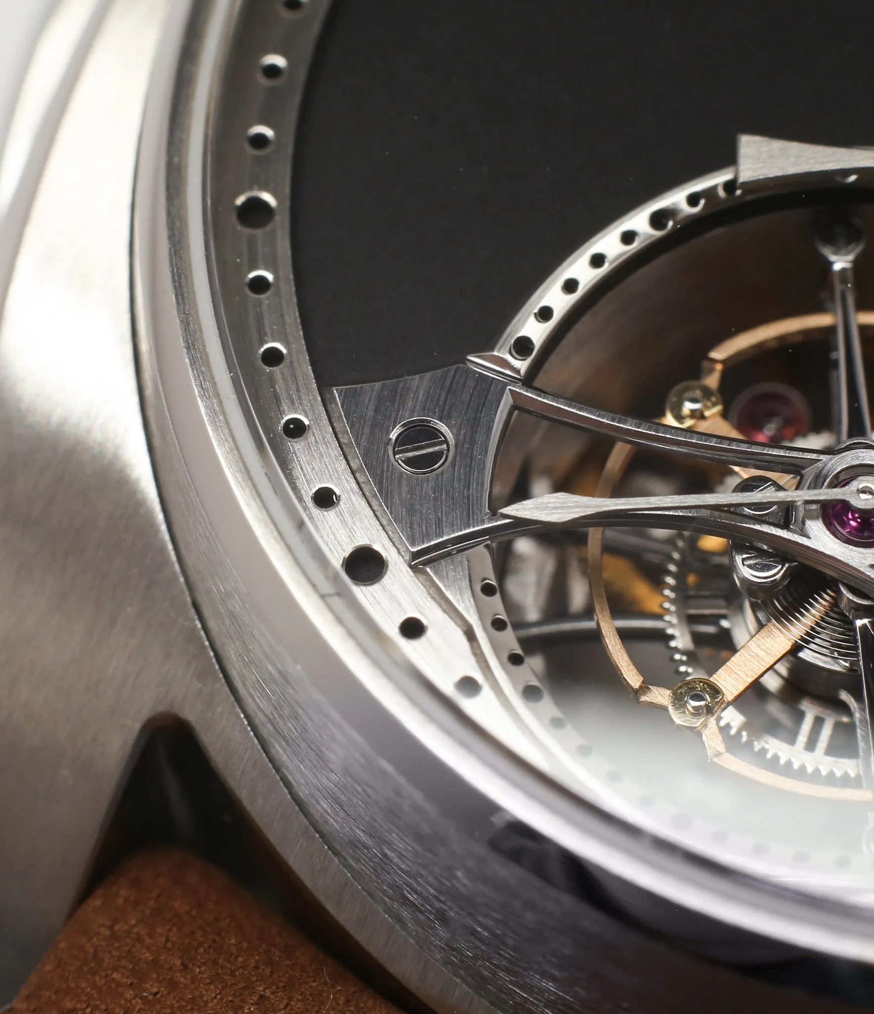 Tourbillon Régulateur | Steel