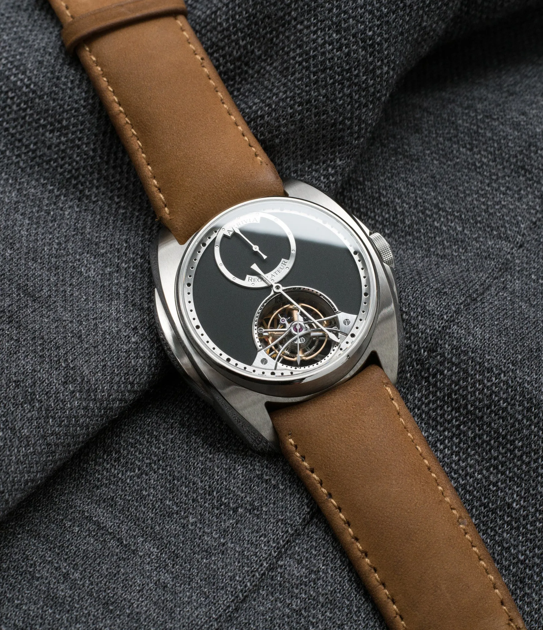 Tourbillon Régulateur | Steel