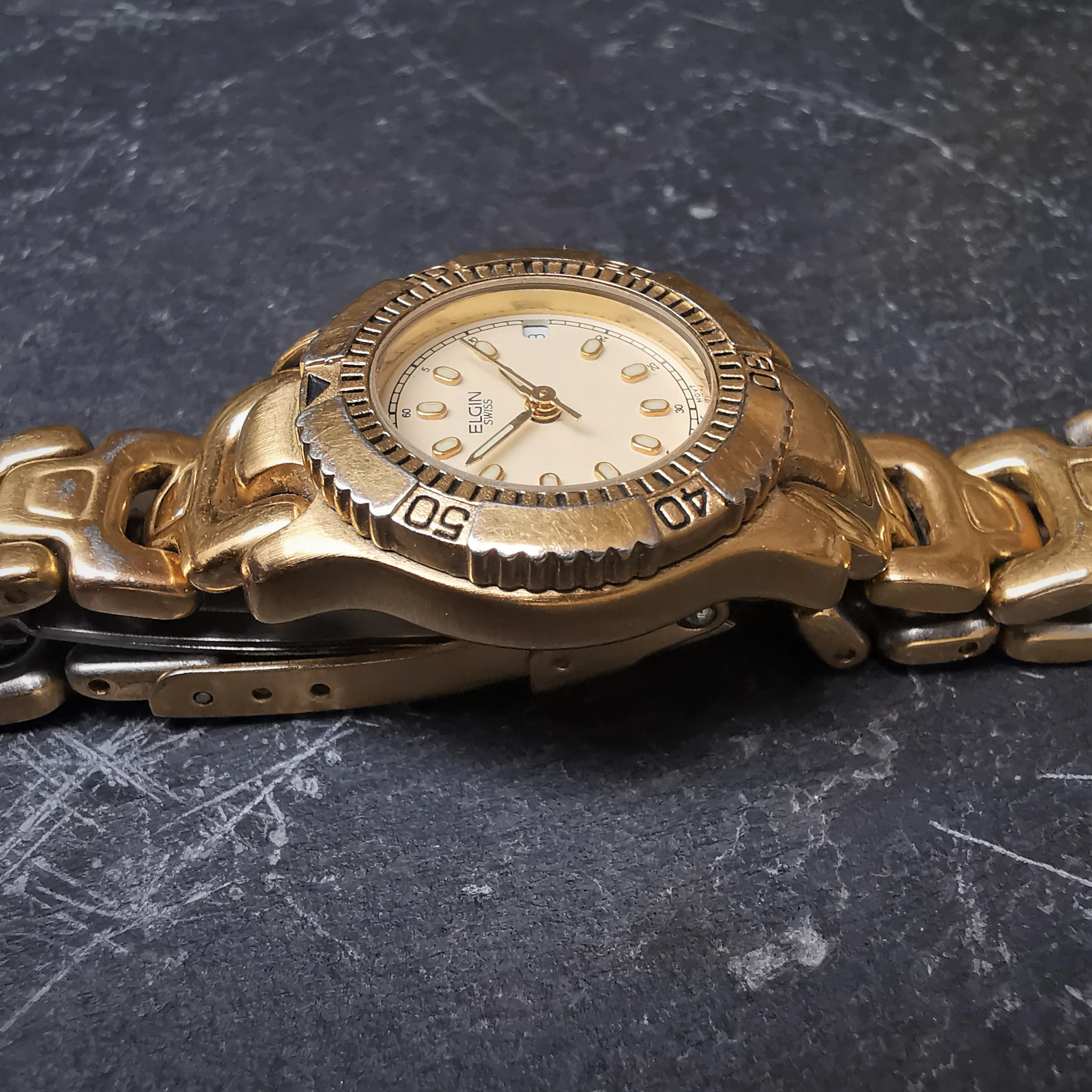 Vintage ELGIN Gold Plated Women's Quartz Watch // With Rotating Bezel And Date Display