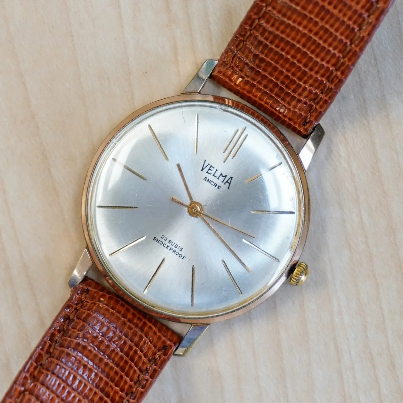 Vintage VELMA Ancre Watch 23 Rubis Shockproof 35mm Dress Wristwatch