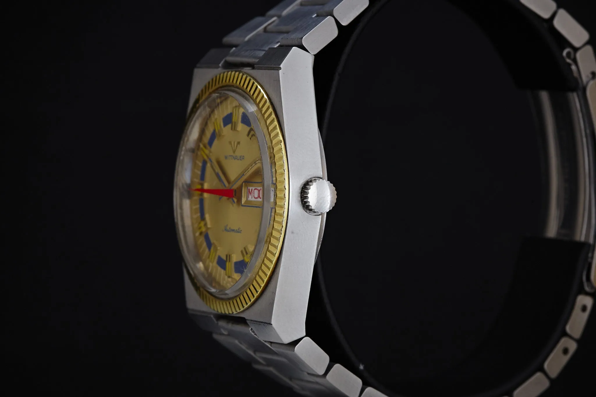 Wittnauer Two-Tone Day   Date